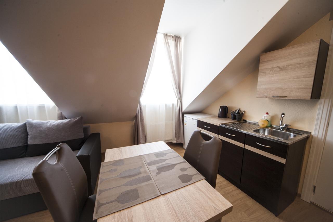 Old Town Apartments Рига Екстер'єр фото